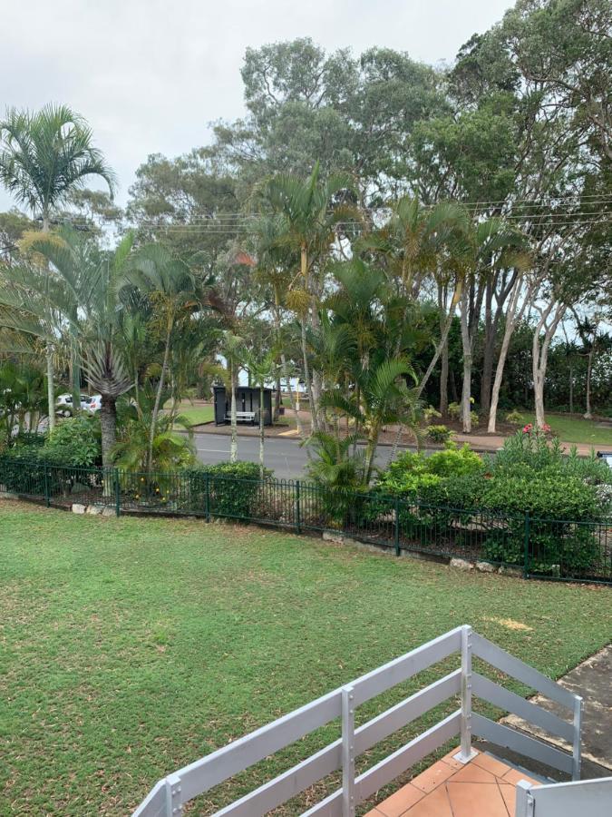 Beachfront At Silver Sands 赫维湾 外观 照片